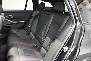 Vehicle image BMW 330d xDrive SAG Touring