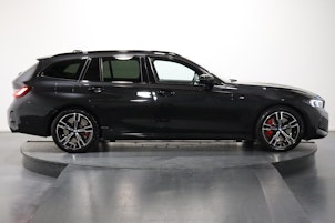 Vehicle image BMW 330d xDrive SAG Touring