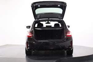 Vehicle image BMW 330d xDrive SAG Touring