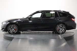 Vehicle image BMW 330d xDrive SAG Touring