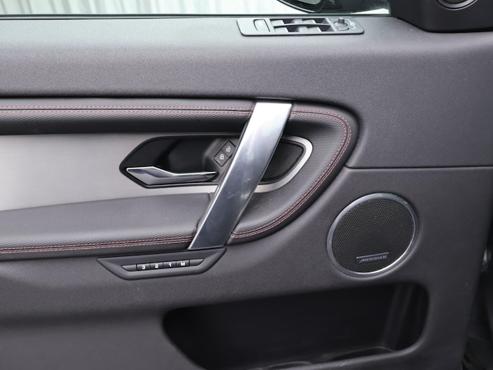 Vehicle image LAND ROVER DISCOVERY SPORT