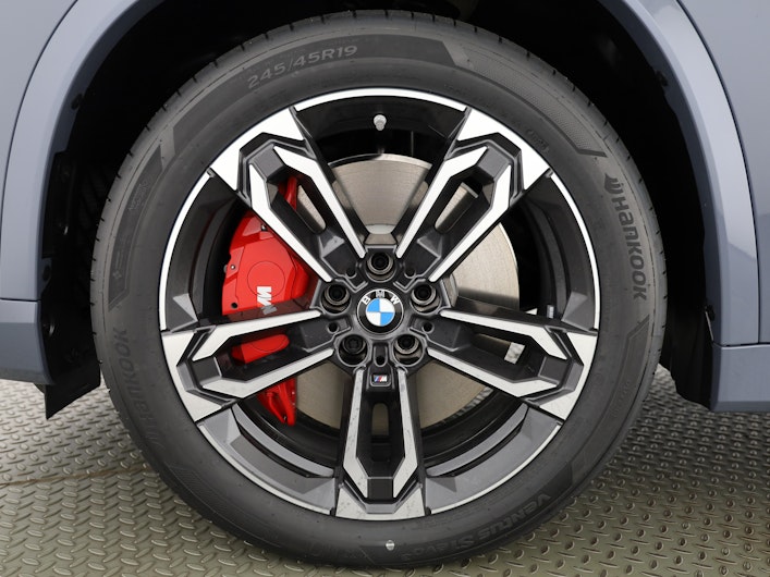 Vehicle image BMW X1