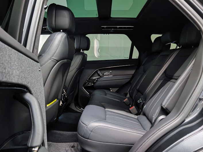 Vehicle image LAND ROVER RANGE ROVER SPORT