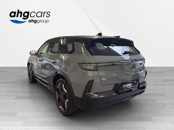 Vehicle image 2 Vehicle image 2