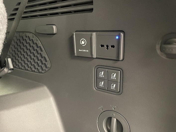 Vehicle image KIA EV9