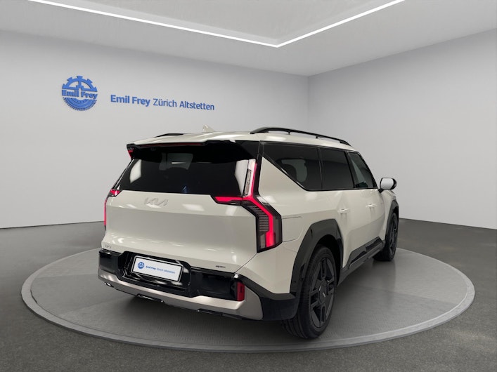 Vehicle image KIA EV9