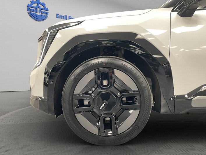 Vehicle image KIA EV9