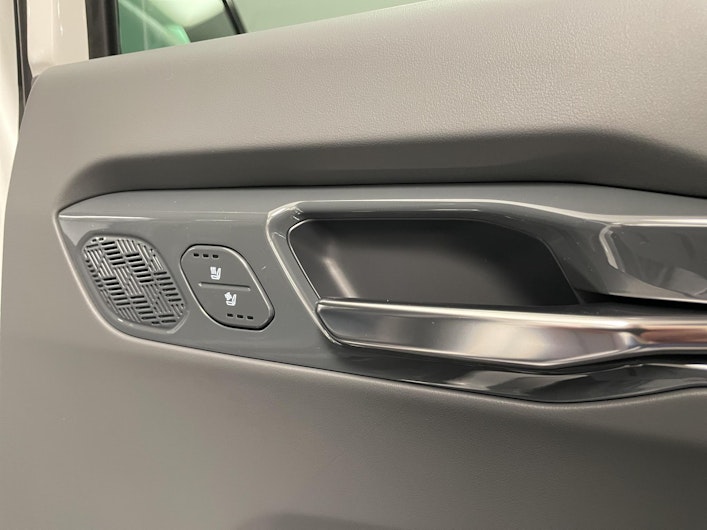 Vehicle image KIA EV9