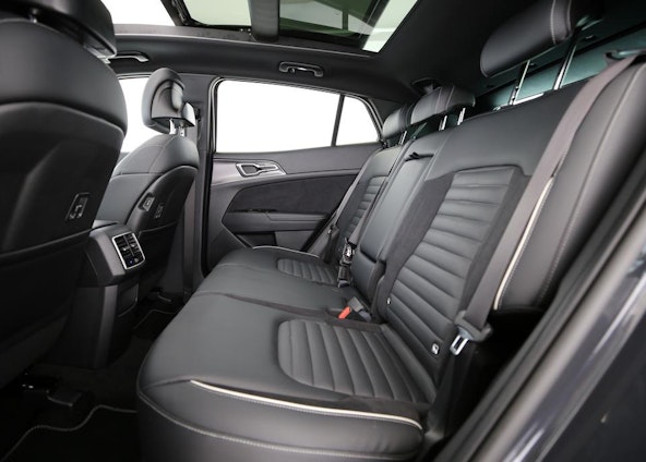 Vehicle image 7 Vehicle image 7