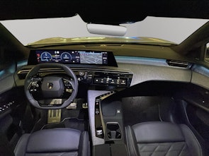 Vehicle image PEUGEOT 3008 e-GT