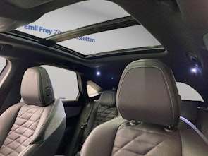 Vehicle image PEUGEOT 3008 e-GT