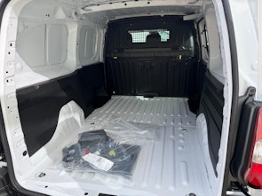 Fahrzeugbild TOYOTA PROACE CITY Van L2 1.5 D Active