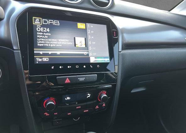 Vehicle image 10 Vehicle image 10