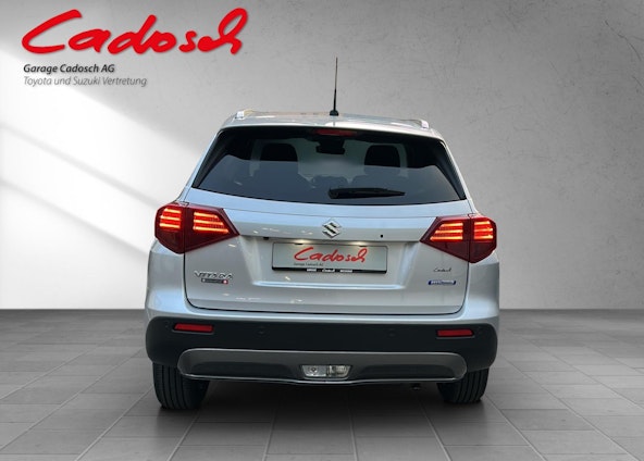 Vehicle image 4 Vehicle image 4