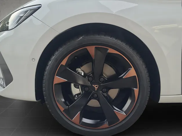 Cupra Leon 1.5 eTSI DSG