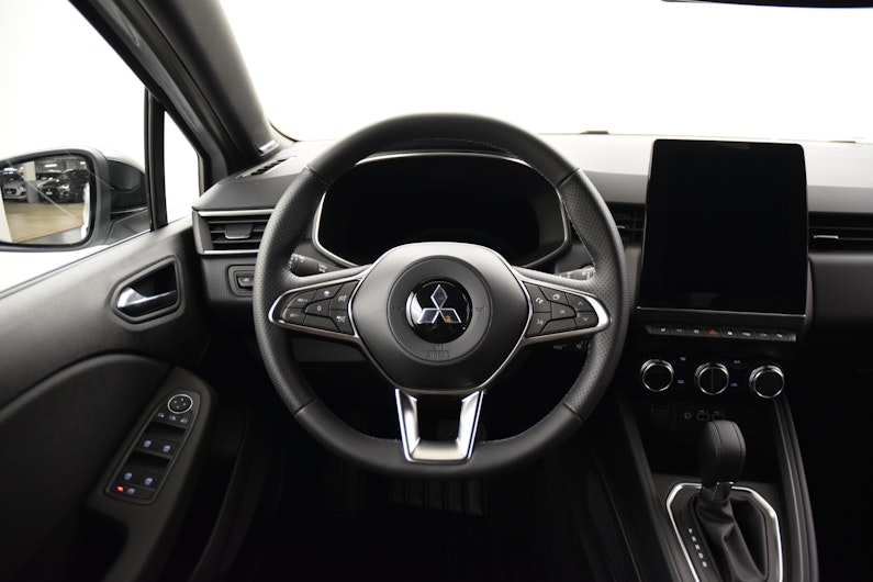 Vehicle image MITSUBISHI COLT