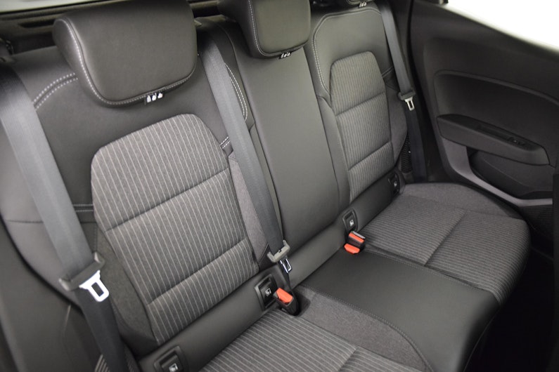 Vehicle image MITSUBISHI COLT