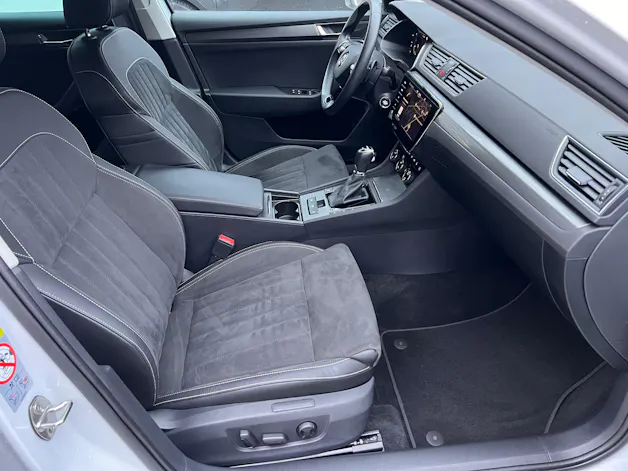 Škoda Superb Combi 2.0 TDI 200 Style 4x4 DSG