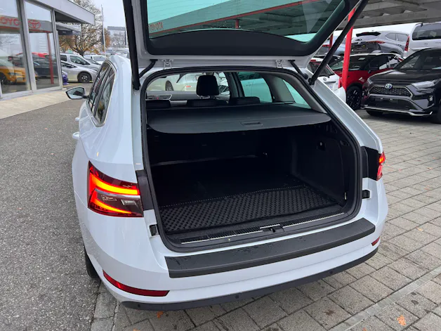 Škoda Superb Combi 2.0 TDI 200 Style 4x4 DSG
