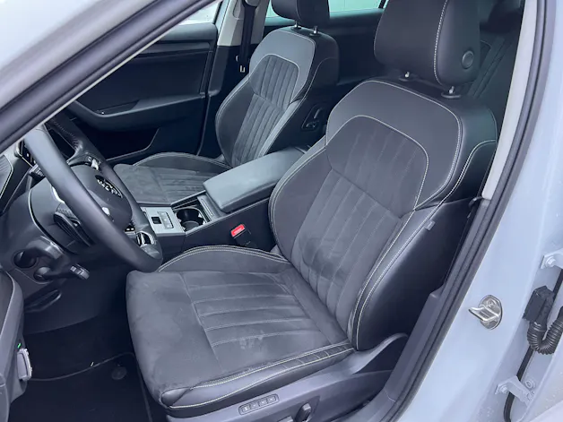 Škoda Superb Combi 2.0 TDI 200 Style 4x4 DSG