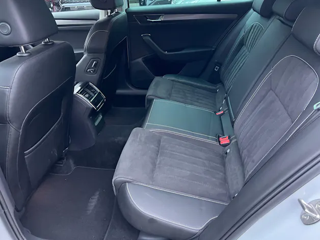 Škoda Superb Combi 2.0 TDI 200 Style 4x4 DSG