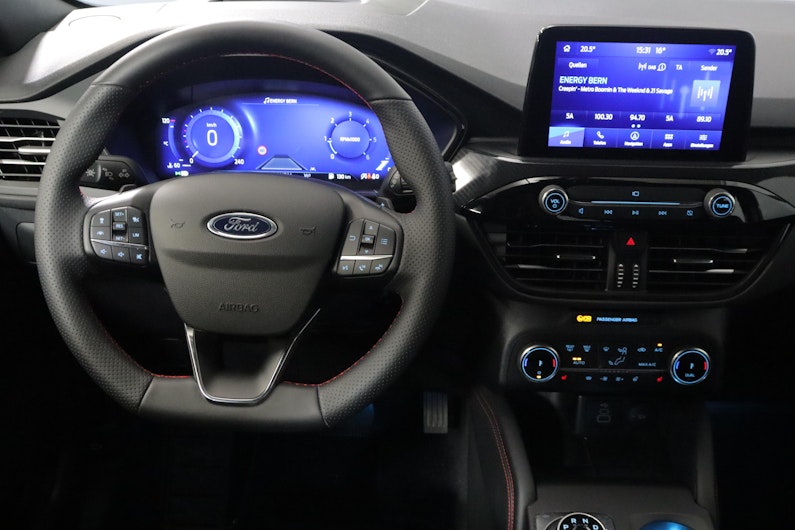 Vehicle image FORD KUGA