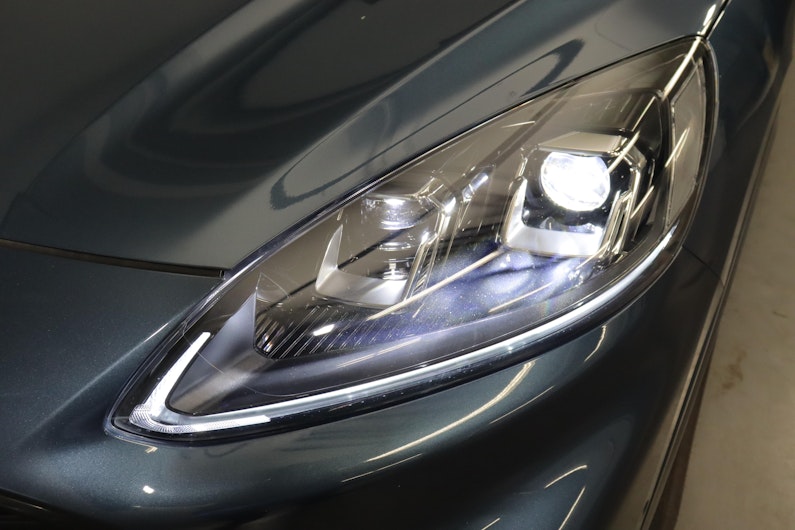 Vehicle image FORD KUGA