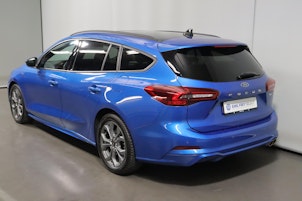 Vehicle image FORD Focus Station Wagon 1.0i EcoB Hybrid 155 ST-Line