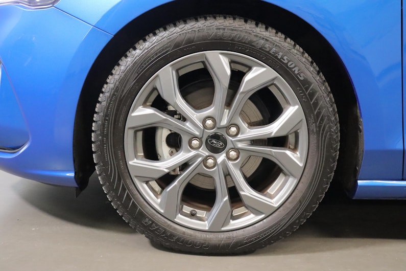 Vehicle image FORD FOCUS