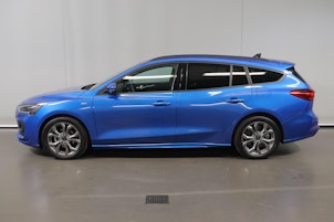 Vehicle image FORD Focus Station Wagon 1.0i EcoB Hybrid 155 ST-Line