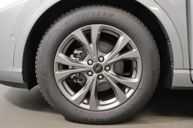 Vehicle image FORD KUGA