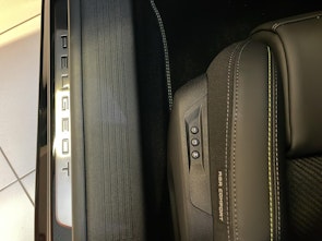 image du véhicule PEUGEOT 308 SW 1.6 PHEV 195 GT