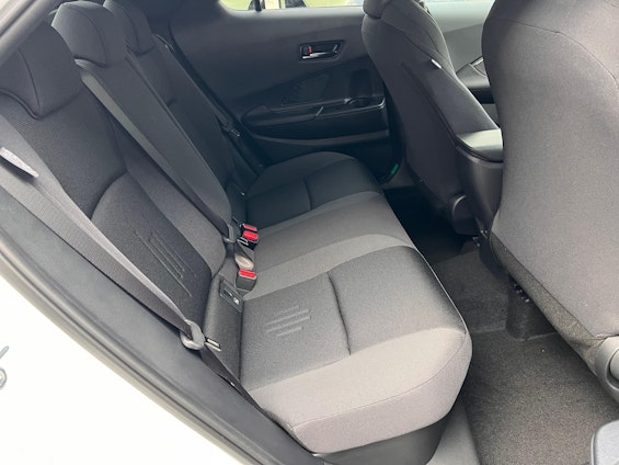 Vehicle image 9 Vehicle image 9