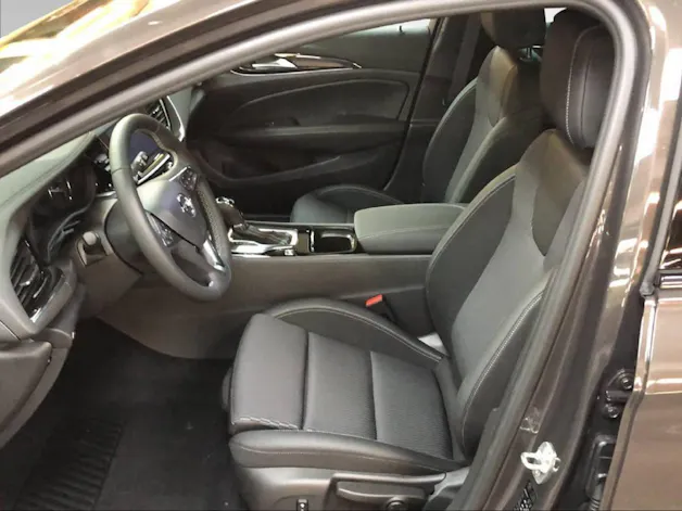 Opel Insignia Sports Tourer 2.0 D Elegance AWD