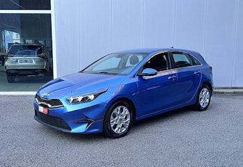 Vehicle placeholder image Vehicle placeholder image