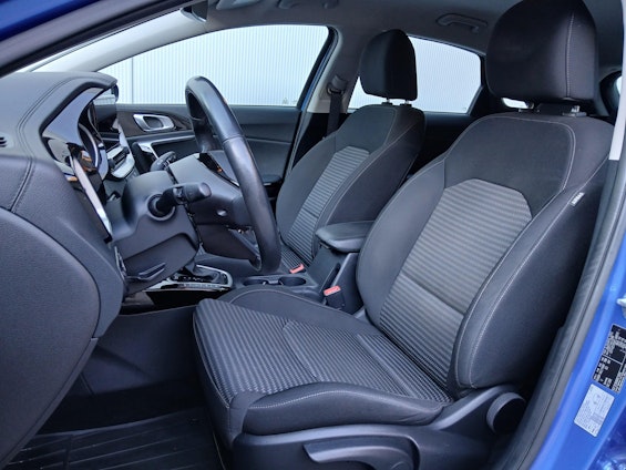 Vehicle image 5 Vehicle image 5