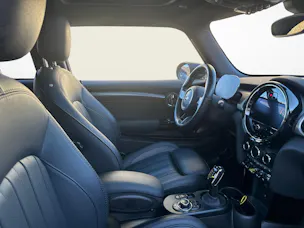 Mini F56 Cooper SE