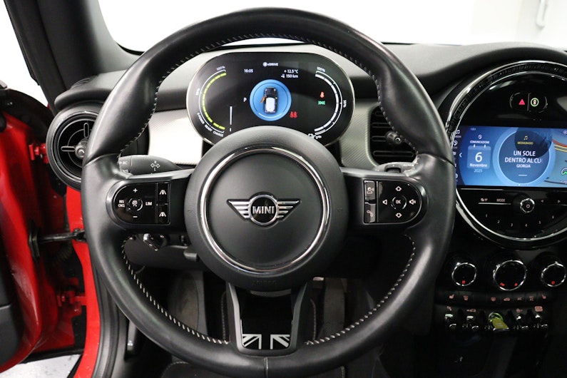 Vehicle image MINI MINI