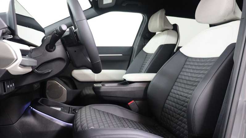 Vehicle image KIA EV4