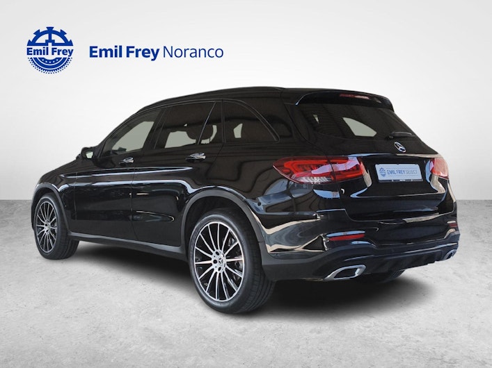 image du véhicule MERCEDES-BENZ GLC 300