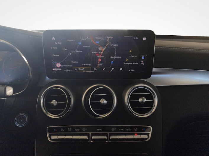 image du véhicule MERCEDES-BENZ GLC 300