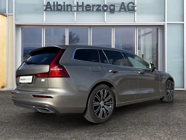 Volvo V60 2.0 T6 TE Business eAWD