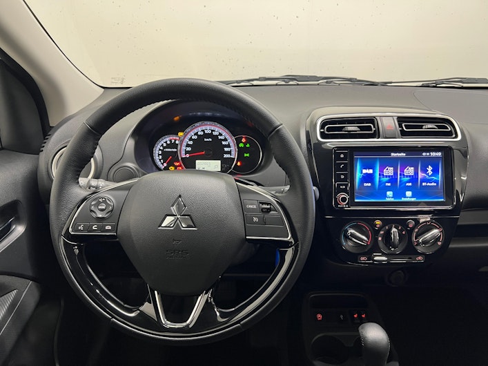 Vehicle image MITSUBISHI SPACE STAR