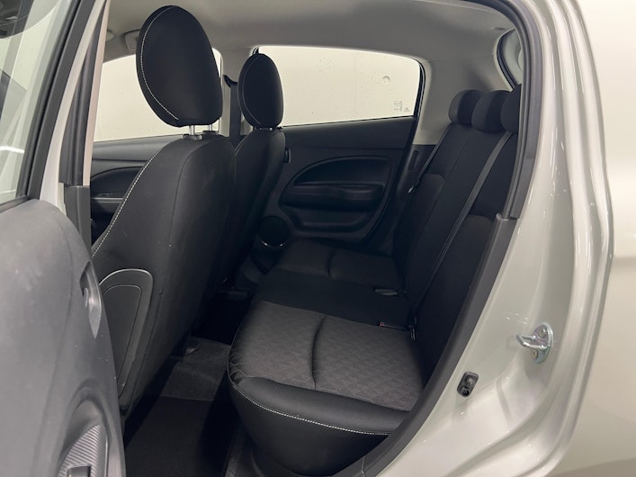 Vehicle image MITSUBISHI SPACE STAR