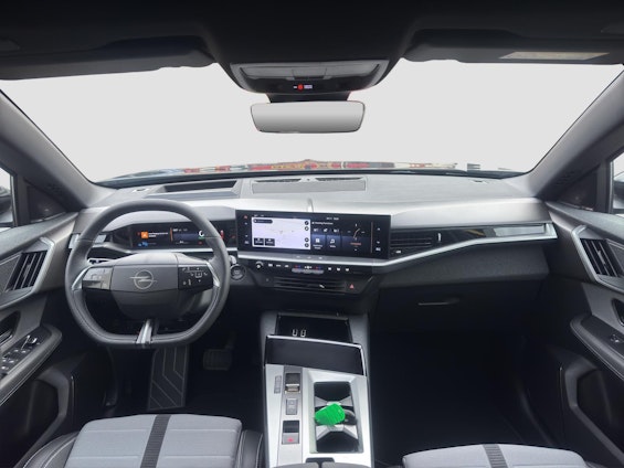 Vehicle image 12 Vehicle image 12