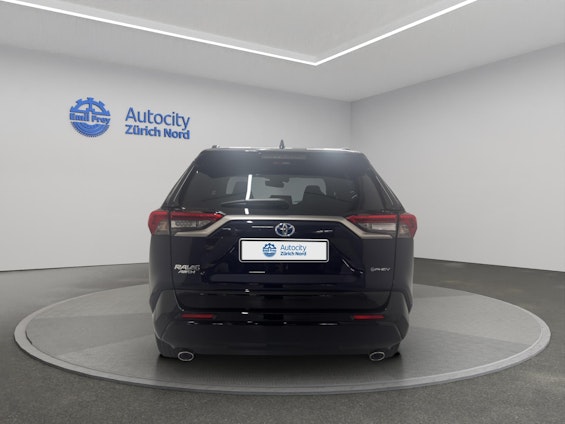 Vehicle image 4 Vehicle image 4