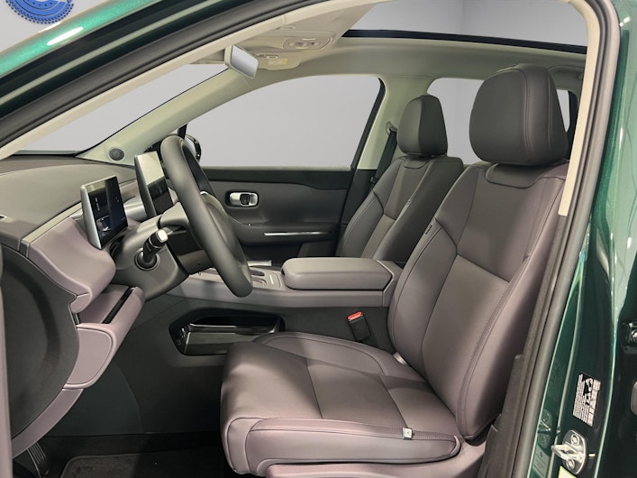 Vehicle image LEAPMOTOR C10