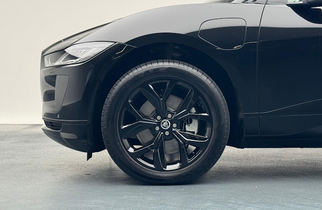 Vehicle image 6 Vehicle image 6