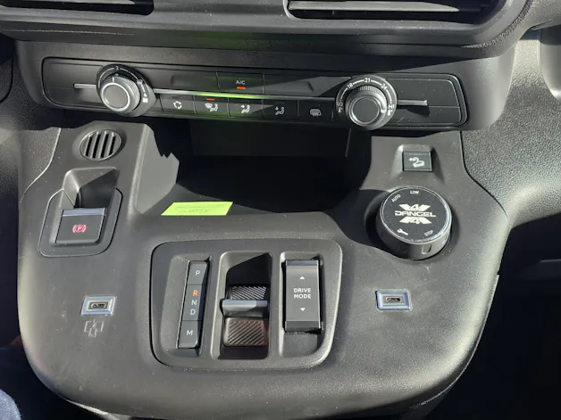 Citroën Berlingo M erhöhte Nutzlast 1.5 BlueHDi 130 S/S 4x4