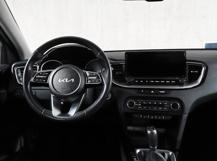 Vehicle image KIA CEED